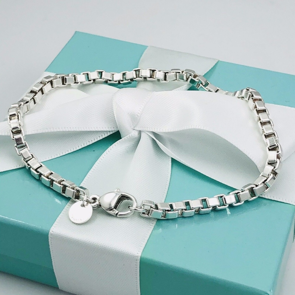 Tiffany 8" Mens Unisex Venetian Link Bracelet in Sterling Silver